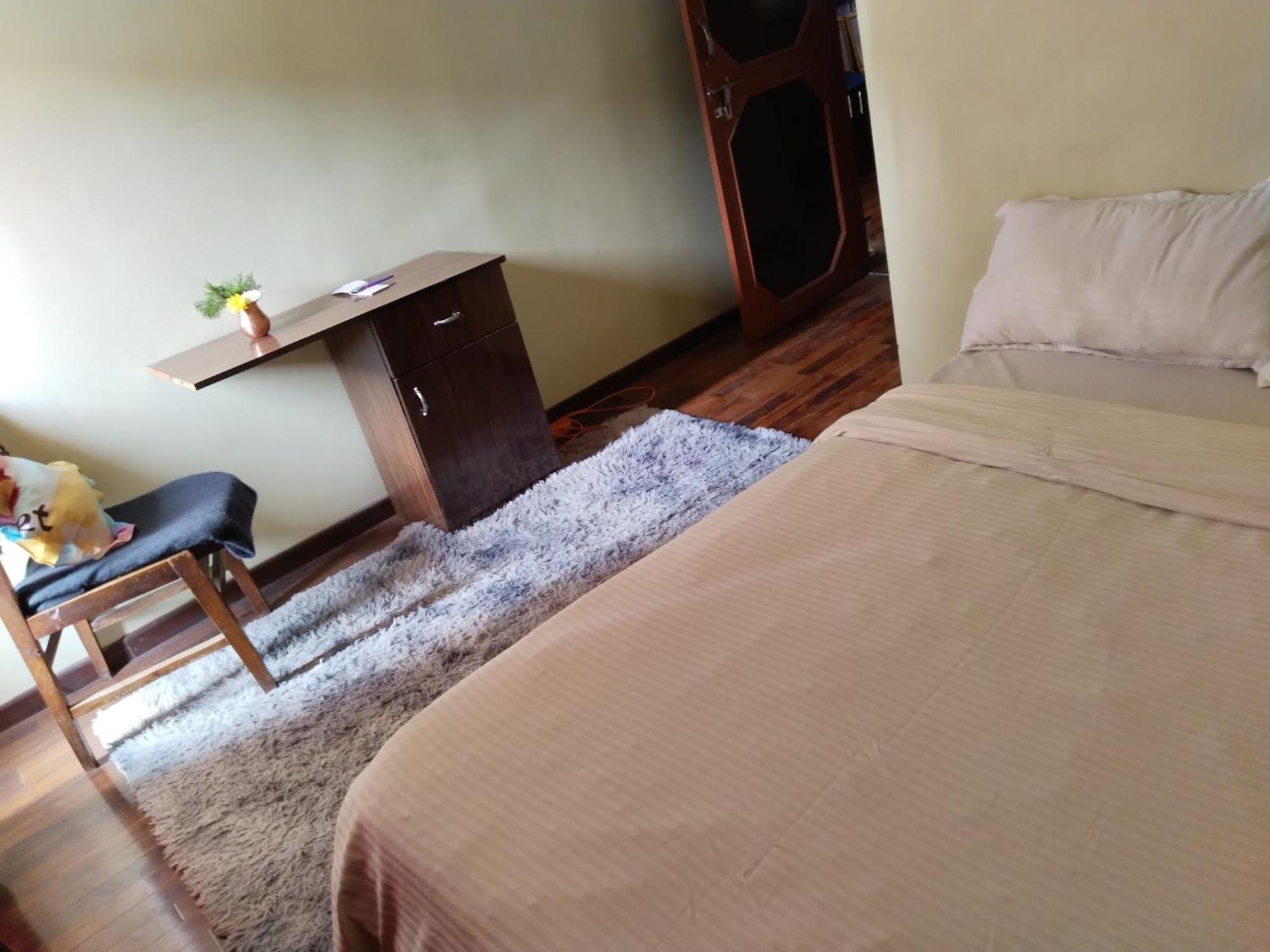 Kathmandu Airport View Hotel And Lodge Exteriör bild