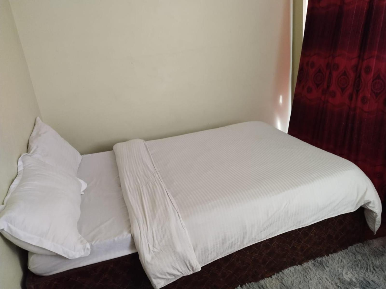 Kathmandu Airport View Hotel And Lodge Exteriör bild